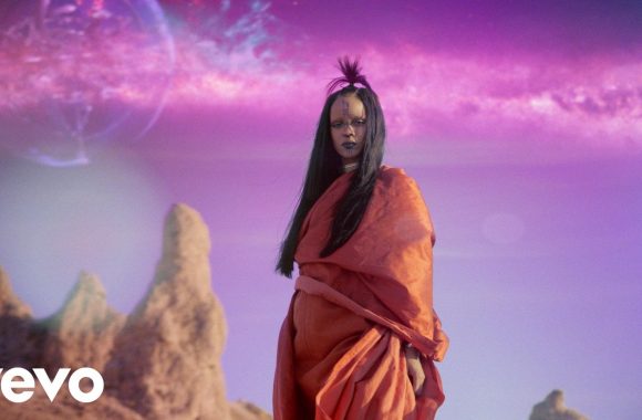 Rihanna – Sledgehammer (From The Motion Picture “Star Trek Beyond”)