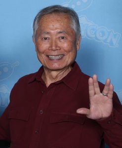 George_Takei_Photo_Op_GalaxyCon_Minneapolis_2019