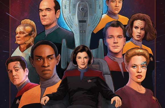 New Star Trek Book: “Star Trek: Voyager Omnibus”