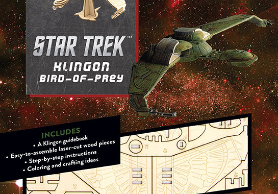 “IncrediBuilds: Star Trek: Klingon Bird-of-Prey Book and 3D Wood Model” Review by Treksphere.com